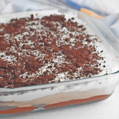 OREO LASAGNA with chocolate pudding