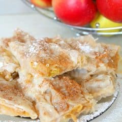 EASY NO FUSS FILO PASTRY APPLE PIE STORY