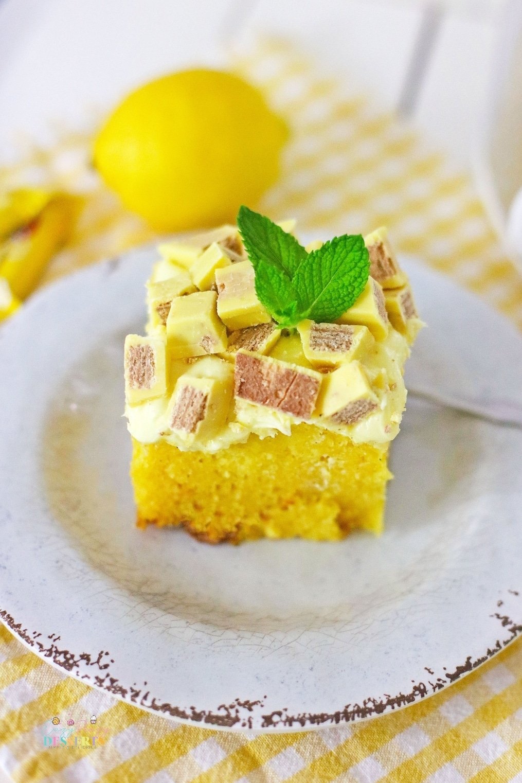 Slow cooker lemon cake