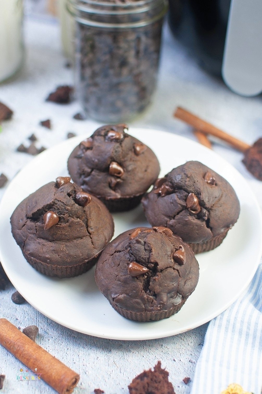 Healthy chocolate zucchini muffins