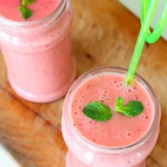 EASY HEALTHY YUMMY PROTEIN FRUIT SMOOTHIE STORY